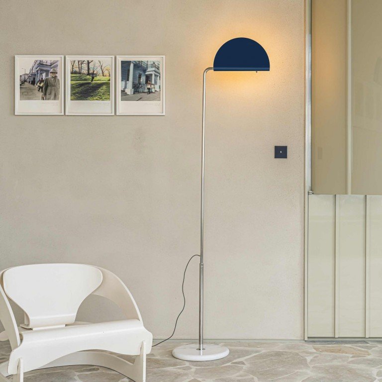 Lampa cu picior Mezzaluna DCW.jpg
